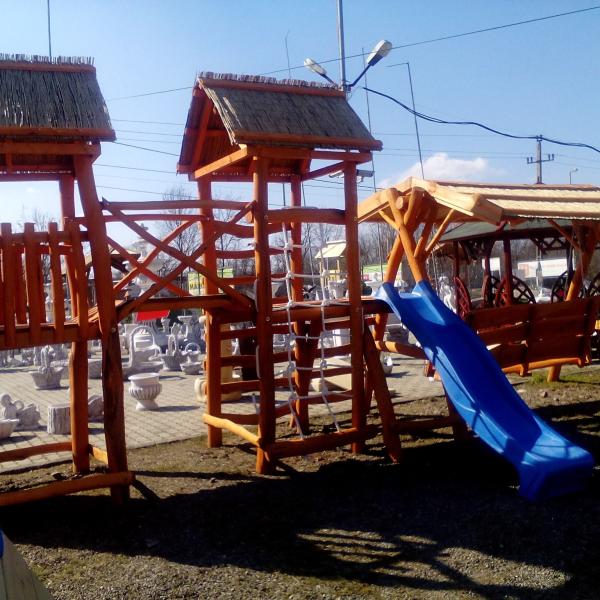 Kettornyos Csuszdatorony Hintaaggyal.0